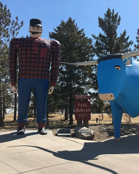 Paul Bunyan and Babe